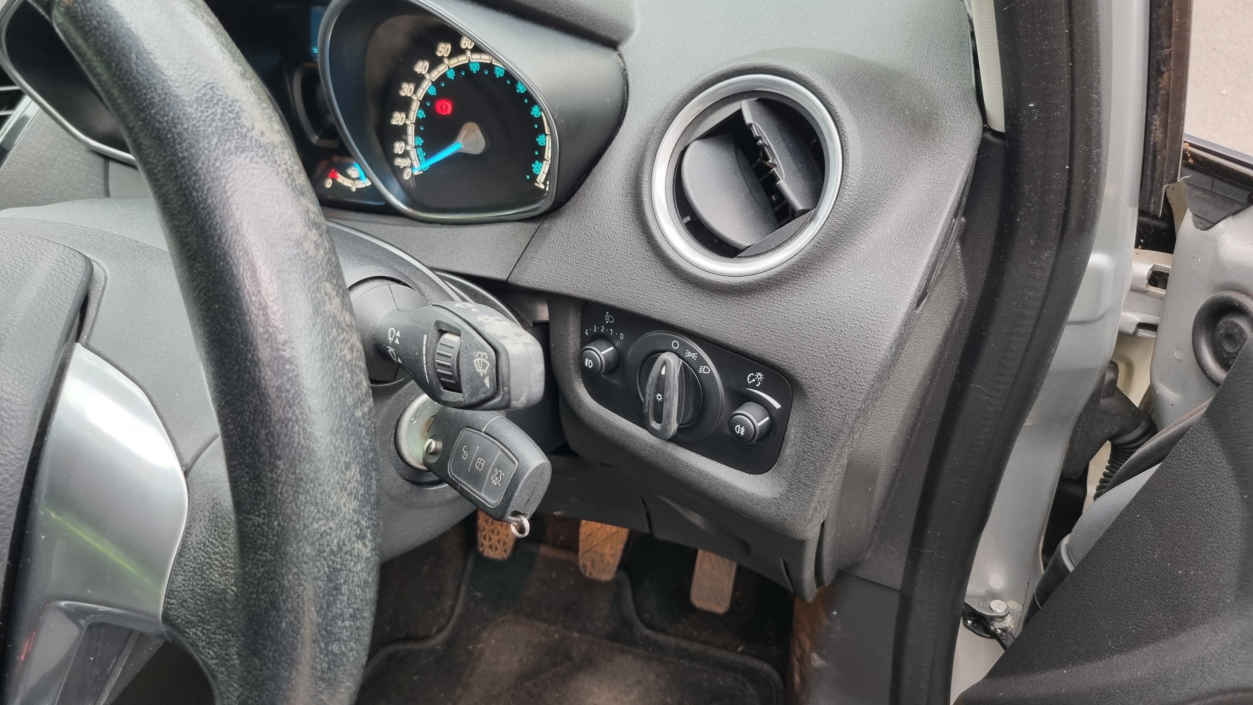 Ford Fiesta   1.0T EcoBoost Zetec