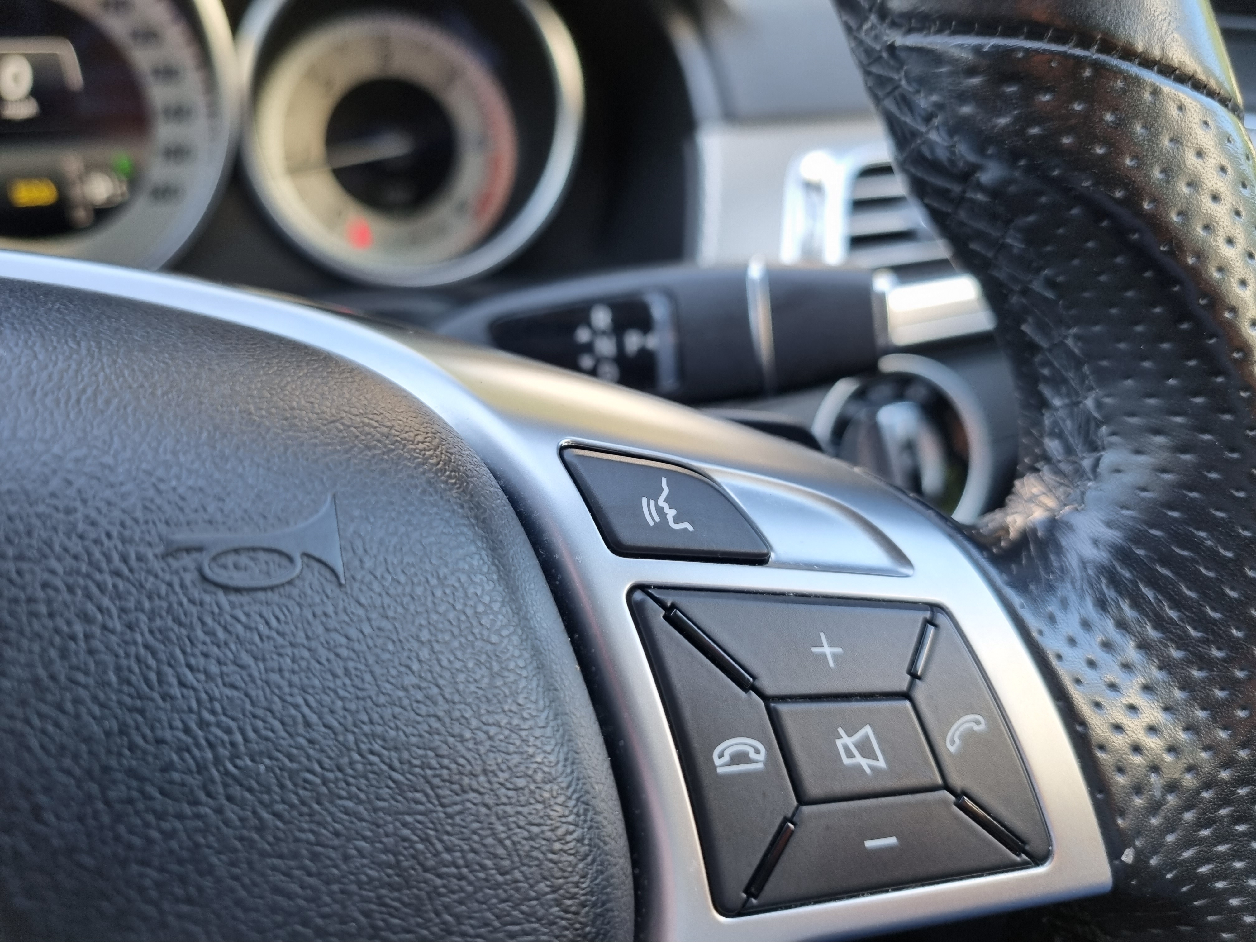 Mercedes E220d AMG Line  Night Edition