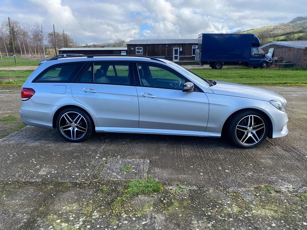 Mercedes E220d AMG Line  Night Edition