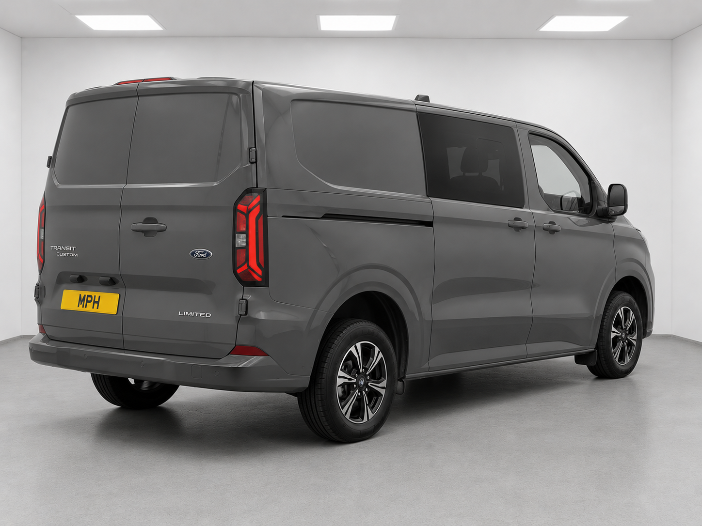Ford  Transit Custom L2 320 Limited 2.0L 136PS