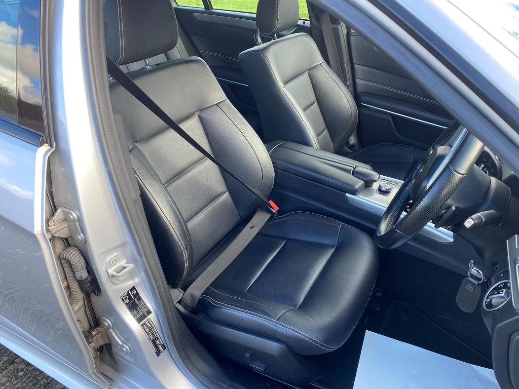 Mercedes E220d AMG Line  Night Edition