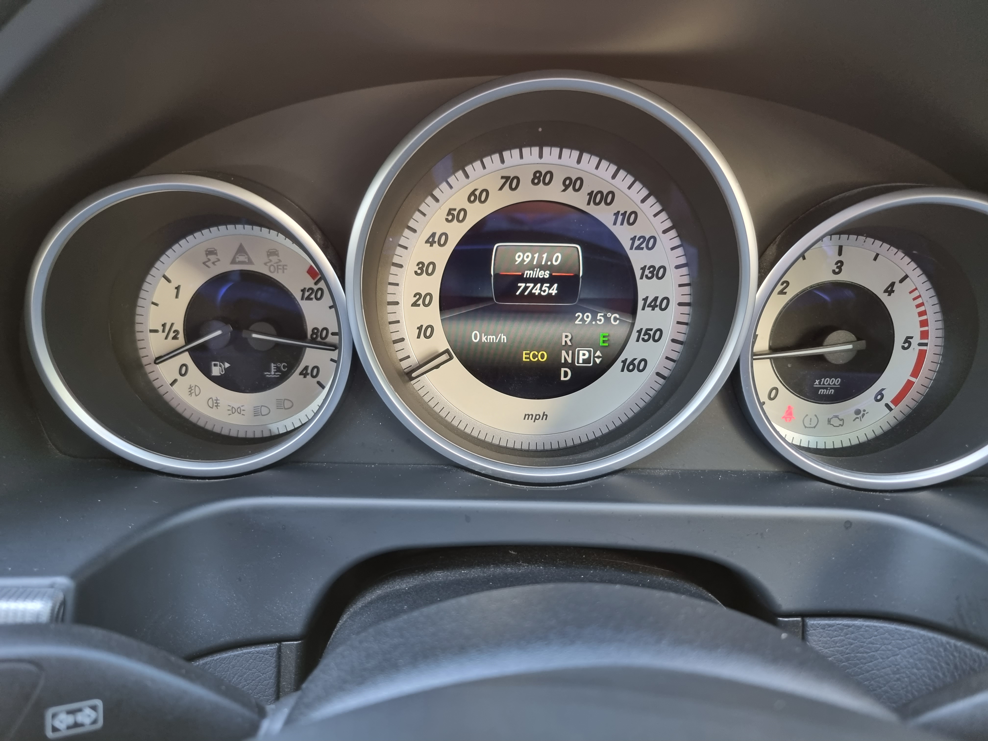 Mercedes E220d AMG Line  Night Edition