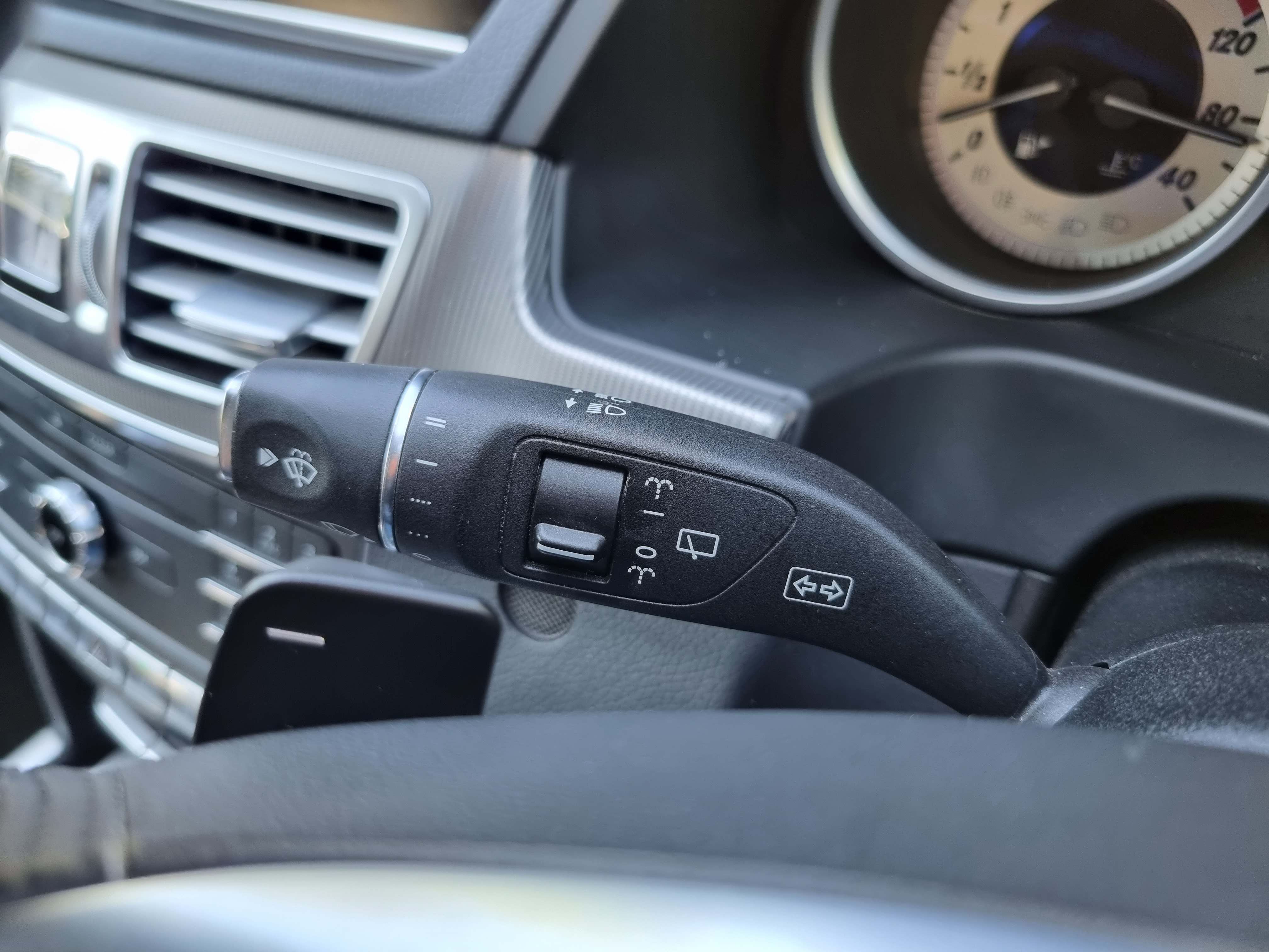 Mercedes E220d AMG Line  Night Edition