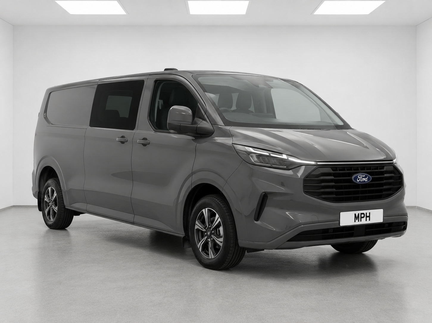 Ford  Transit Custom L2 320 Limited 2.0L 136PS