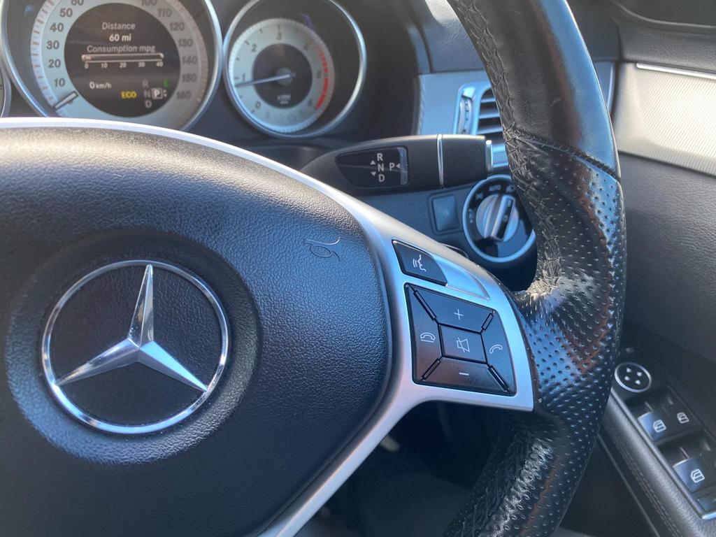 Mercedes E220d AMG Line  Night Edition